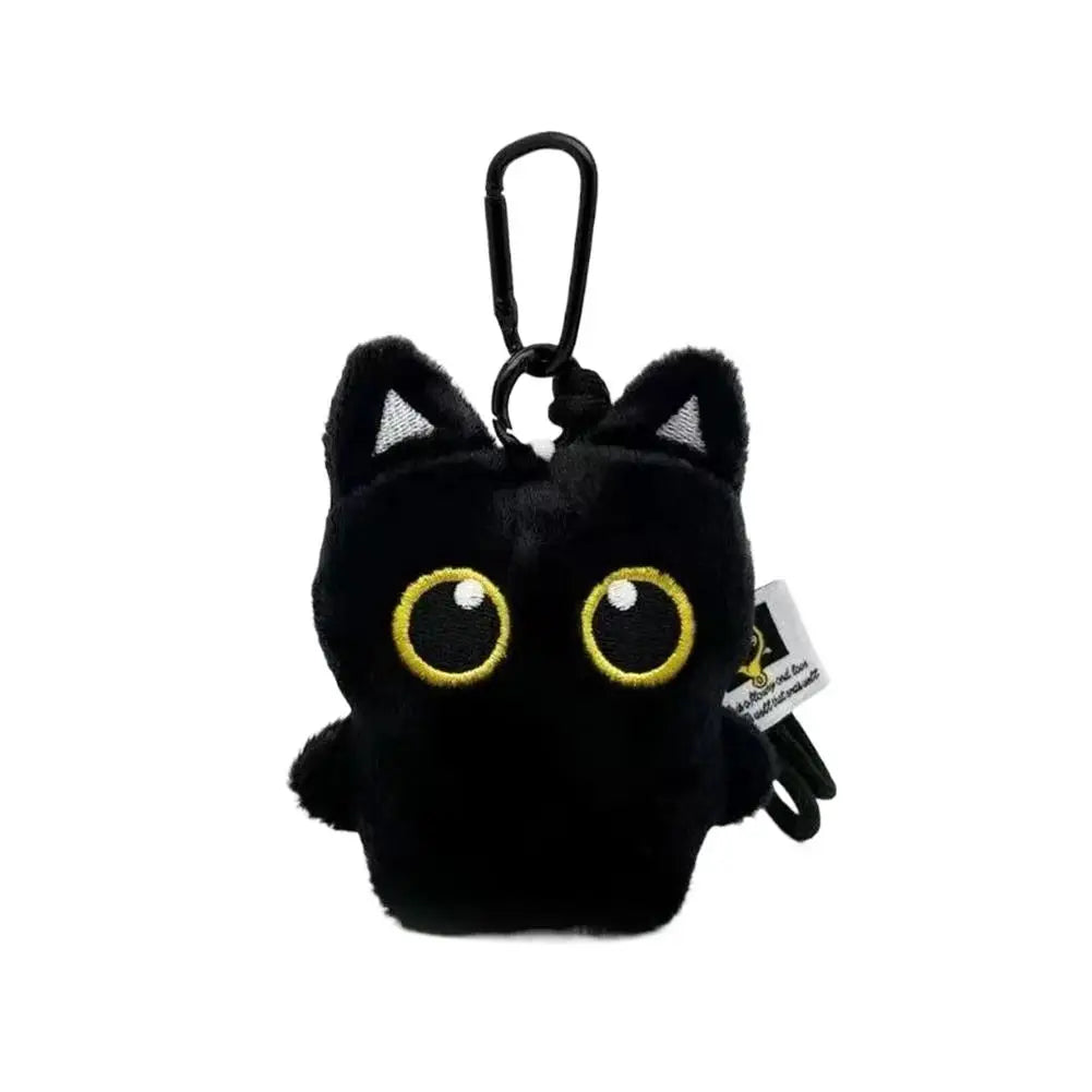 Black plush cat keychain solo